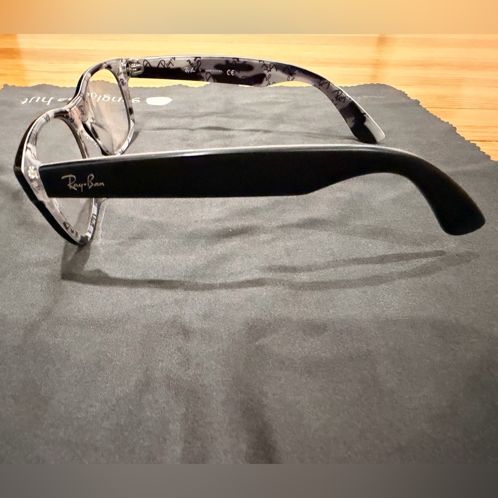Ray-Ban White Script-Print Inner Temple Optical Frames - Picture 2 of 3